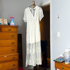 Bella Ella boutique white dress